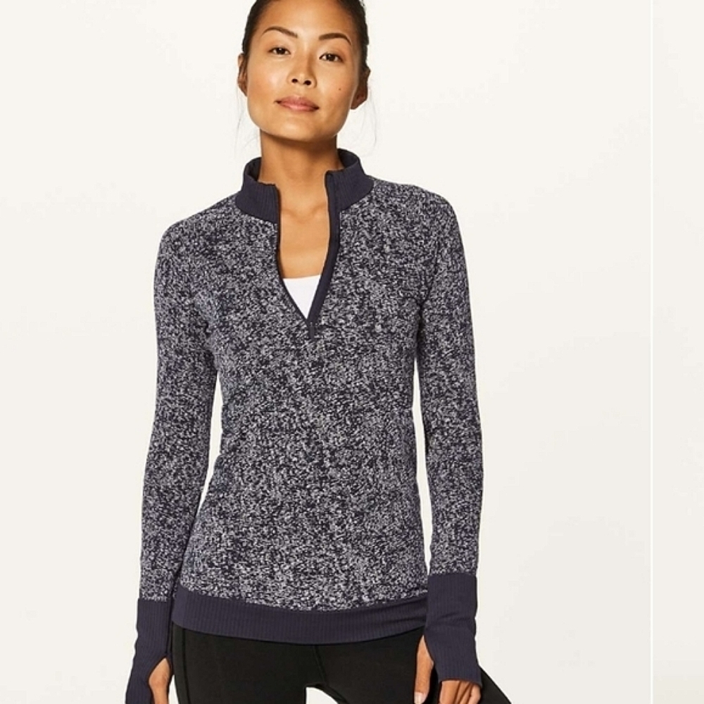 Lululemon Rest Less 1/2 Zip in Black / White size 6